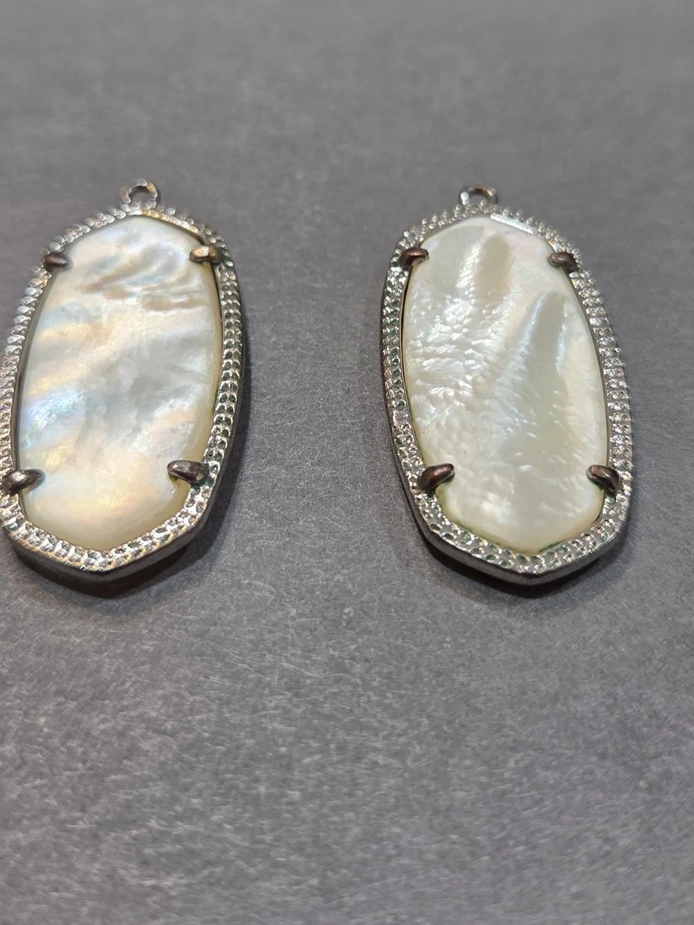 Kendra Scott Elle Mother of Pearl Oval Drop Earrings